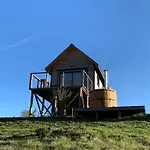 Colico Tiny Lodge - Jacuzzi-Terraza